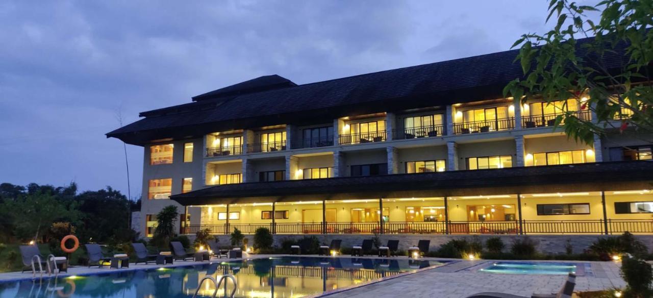 Soaltee Westend Resort Chitwan Buitenkant foto