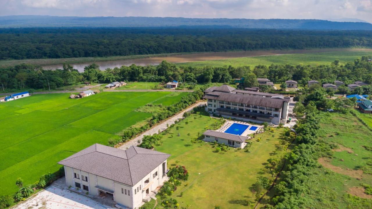 Soaltee Westend Resort Chitwan Buitenkant foto