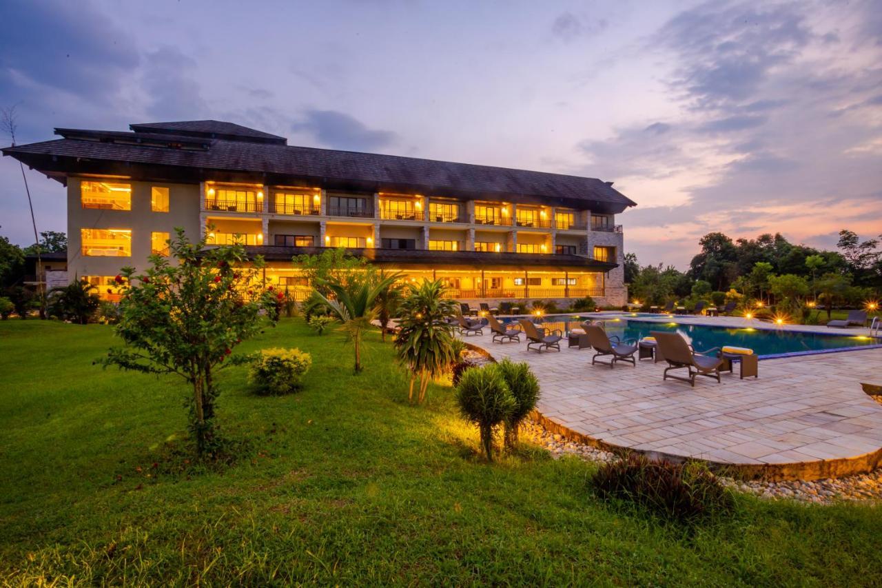 Soaltee Westend Resort Chitwan Buitenkant foto